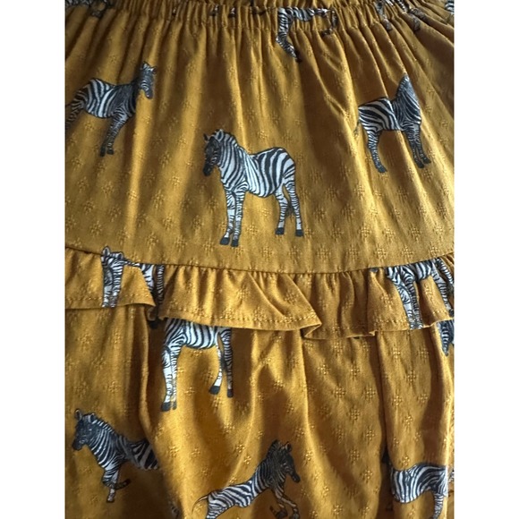 New Michelle McDowell‎ mustard yellow zebra long sleeve ruffle blouseSize M - Picture 3 of 4